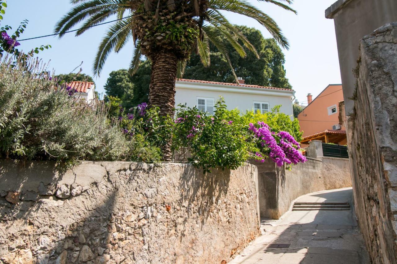 Apartman Pia Mali Lošinj Εξωτερικό φωτογραφία